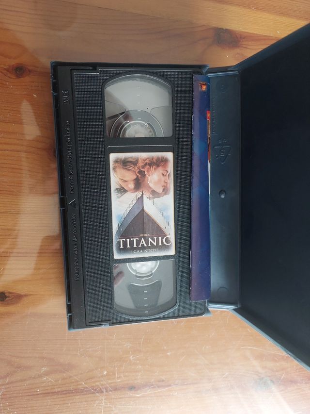Película en VHS Titanic