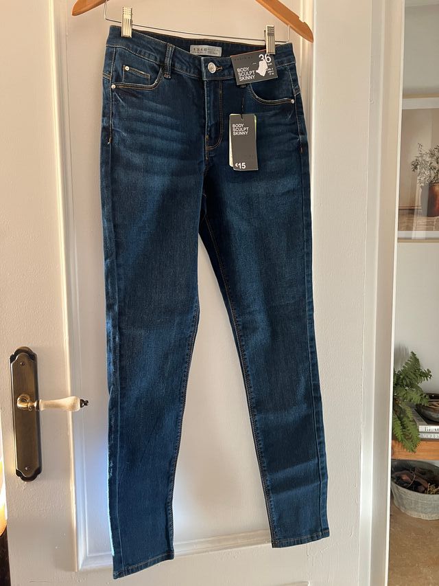 Vaqueros nuevo Skinny