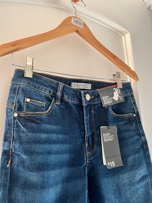 Vaqueros nuevo Skinny