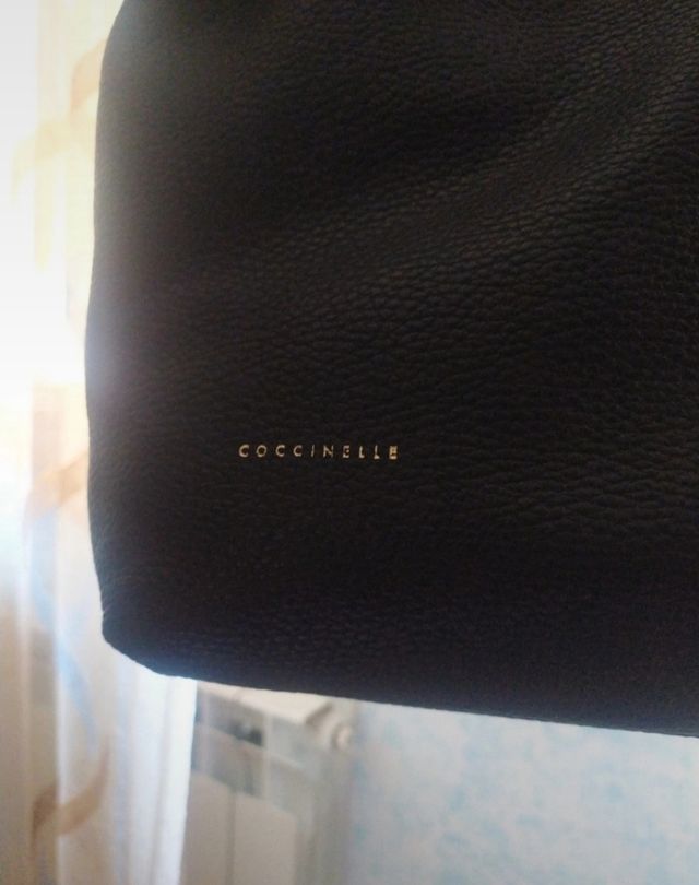 Borsa shopping in pelle, Coccinelle