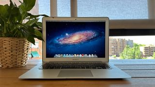 MacBook Air 13" (mid-2011)