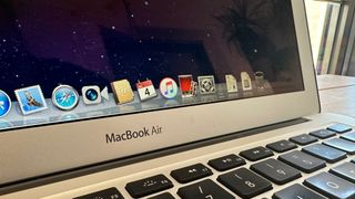 MacBook Air 13" (mid-2011)