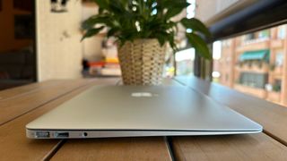 MacBook Air 13" (mid-2011)