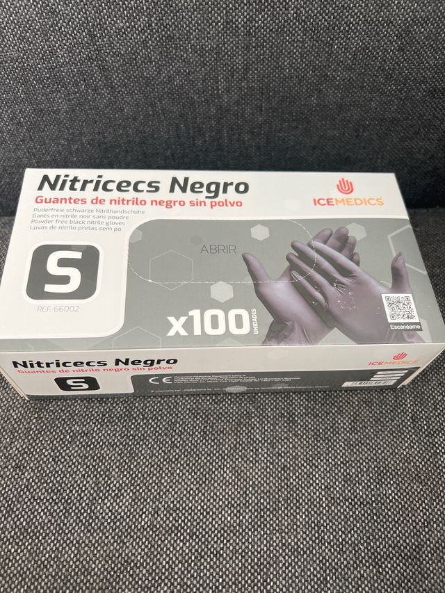 Guantes nitrilo negro talla S sin polvi