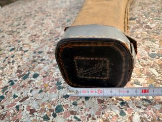 Antigua funda dura de arma escopeta o fusil