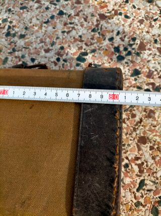 Antigua funda dura de arma escopeta o fusil