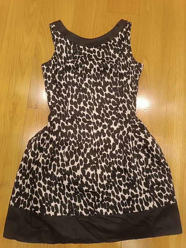 Vestido manchas beige y negro