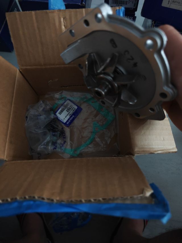 Volvo penta bomba circulacion
