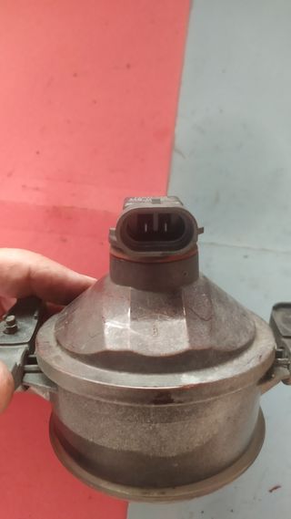 Faro niebla derecho FORD FOCUS II