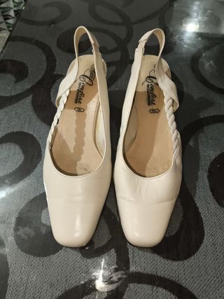 Zapatos beige
