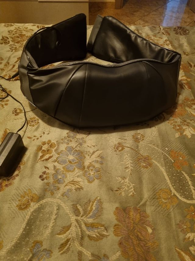 Massaggiatore cervicale