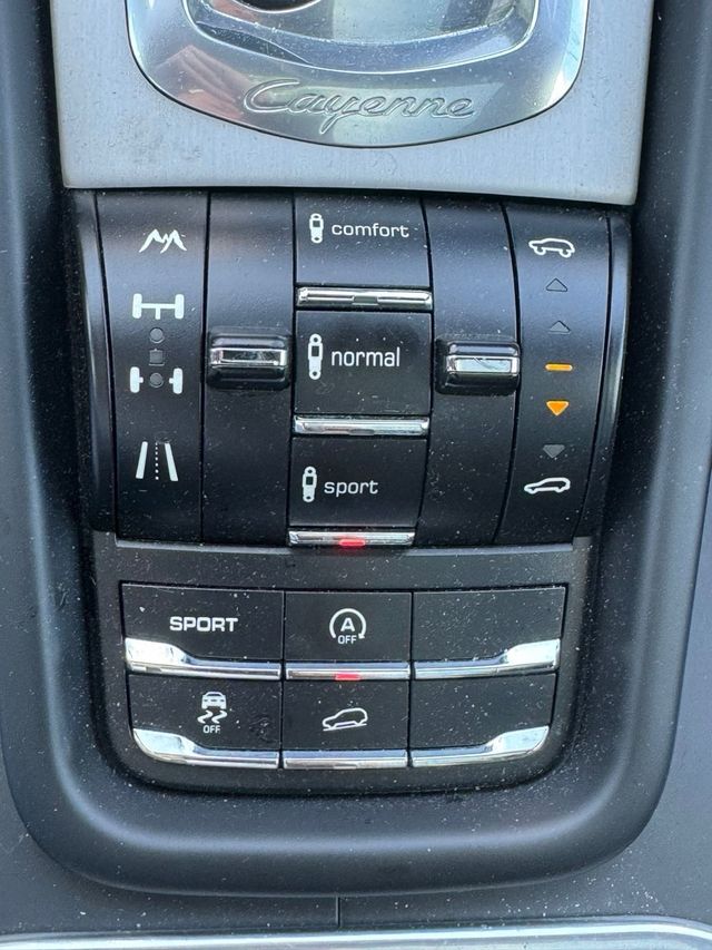 PORSCHE CAYENNE 