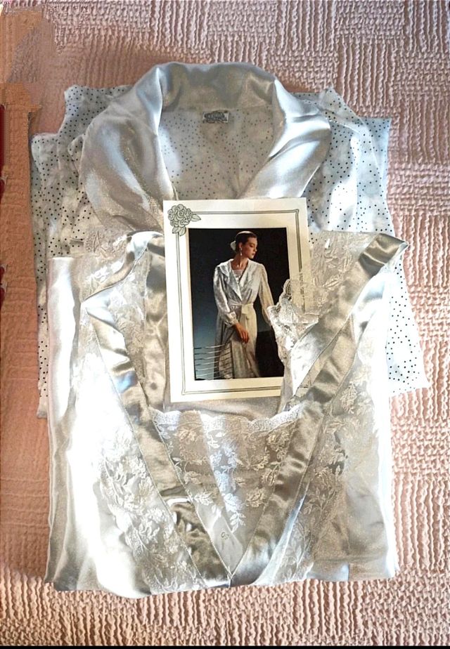 Set vestaglia e camicia da notte