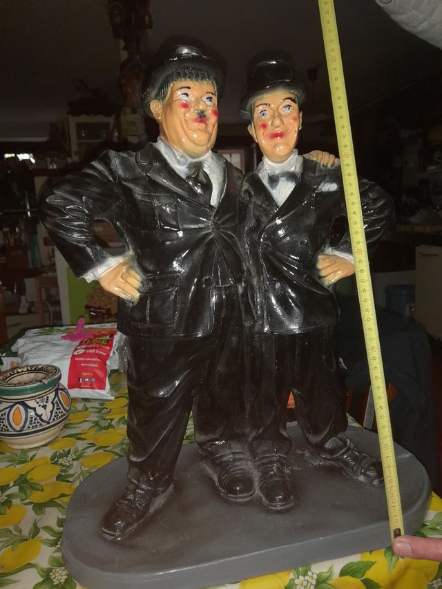 Statua stanlio ollio