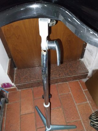 Lavatesta anni 60 con piantana