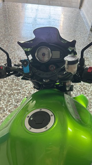 kawasaki z750 2007 limitada en papeles para el A2