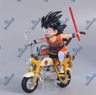 Dragon Ball Z action figure Goku in moto