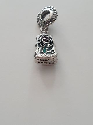 Charm pandora Rosa encantada