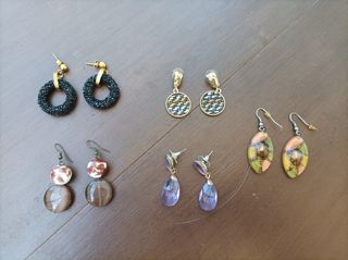 Pendientes largos varios dorado verde