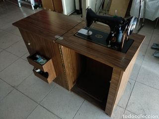 Maquina de coser marca Alfa
