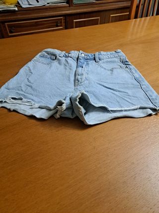 Pantalón Zara 