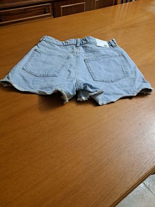 Pantalón Zara 