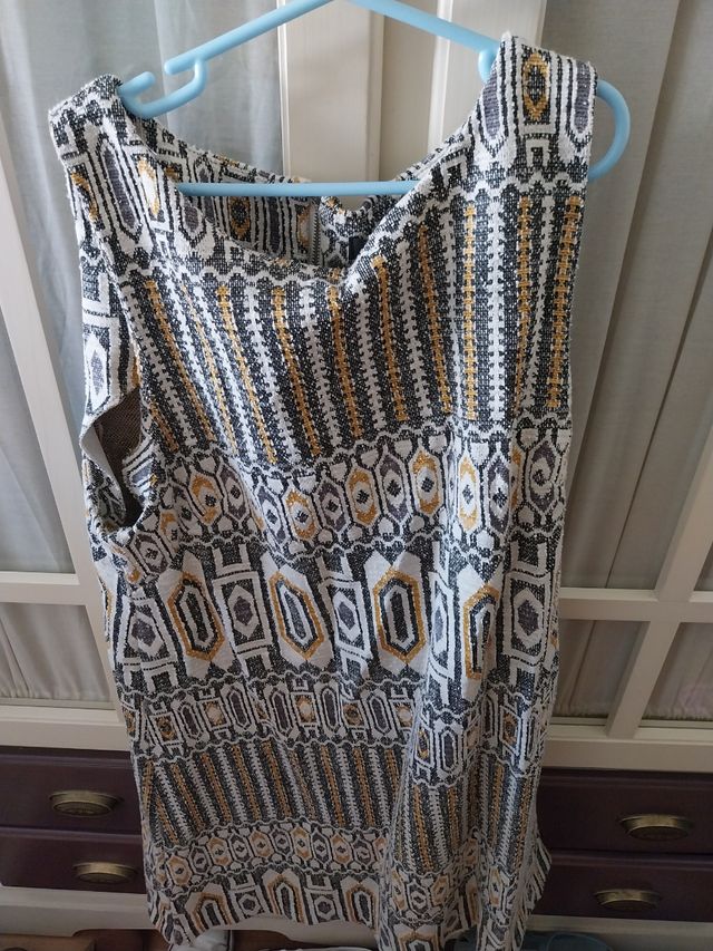 Vestido corto fórmula joven