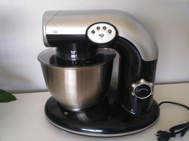 Amasadora nueva Clatronic K3323