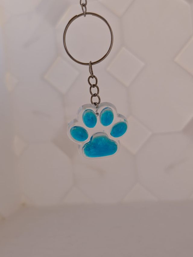 Llavero resina animal crossing/patita de gato