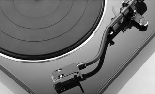 Tocadiscos DENON DP 450USB