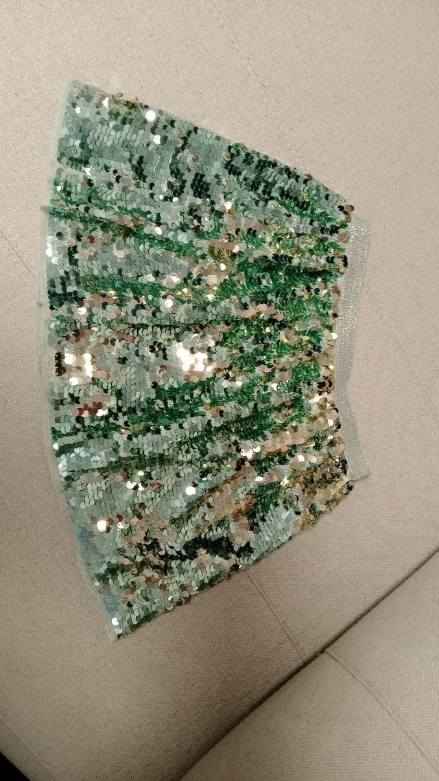 Falda H&M 6/7años 120/53cm elástica