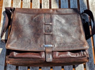Maletín vintage piel Marca: Piquadro