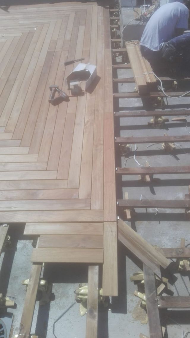 Tarima de composite instalación y reparaciones