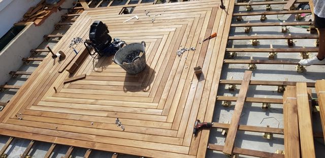 Tarima de composite instalación y reparaciones