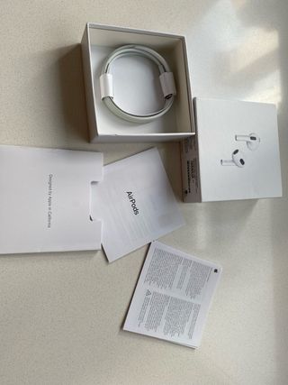 Auriculares Apple AirPods 3ª generación