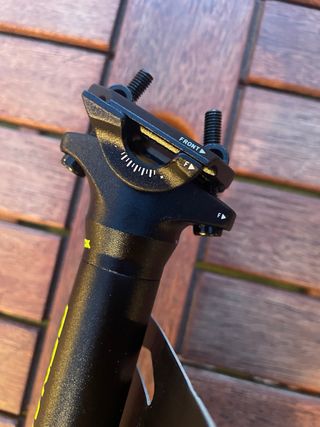 27.2×350mm 0° Sixpak Menace Neón.