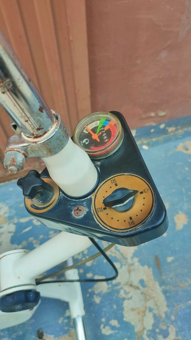 Bicicleta antigua BH