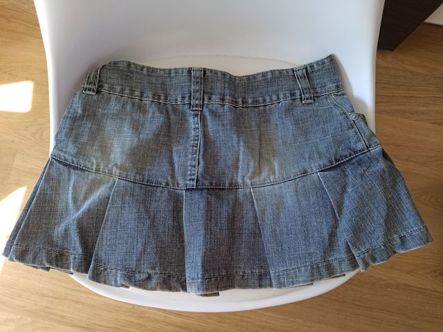 Falda vaquera gris de Zara