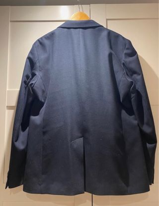 Traje de hombre azul marino