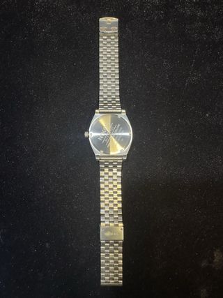 Reloj NIXON clasico vintage 