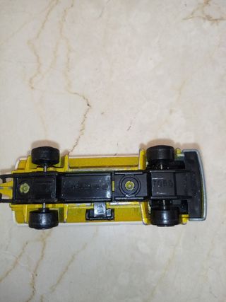 Auto cisterna Majorette