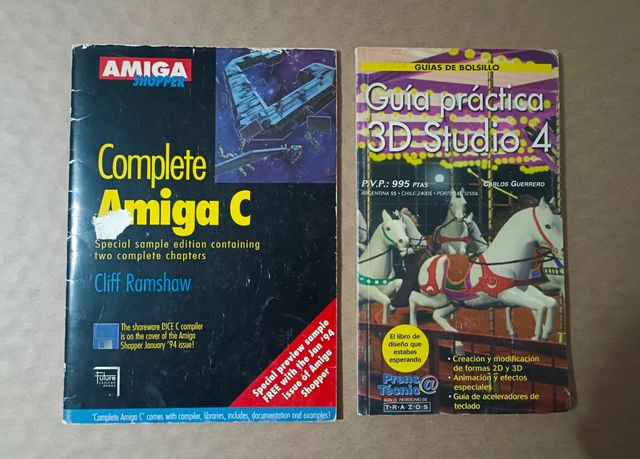 Lote 8 libros ordenador Amiga + 4 regalo