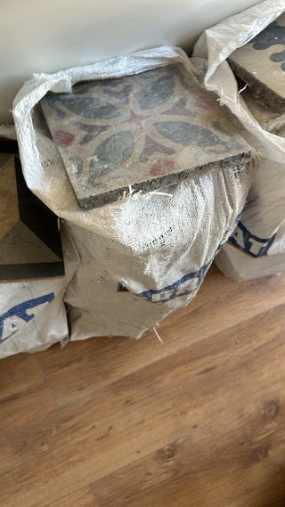 Baldosa Hidraulica .