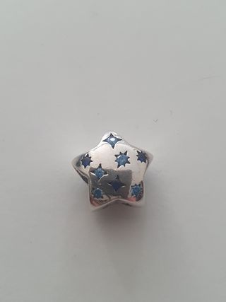 Charm estrella
