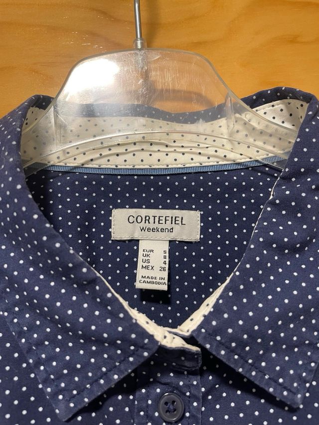 Camisa lunares Cortefiel