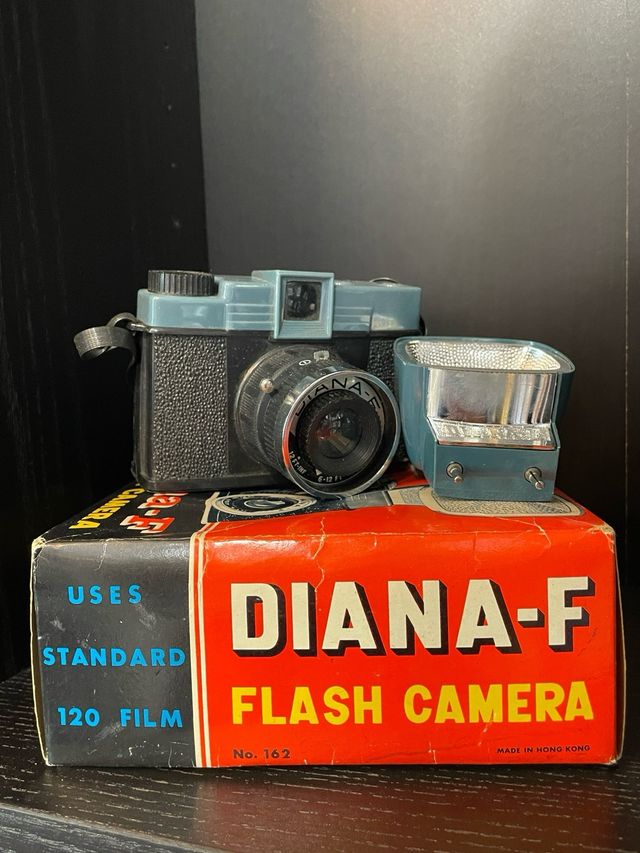Diana F