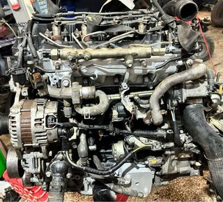 Motor mazda r2