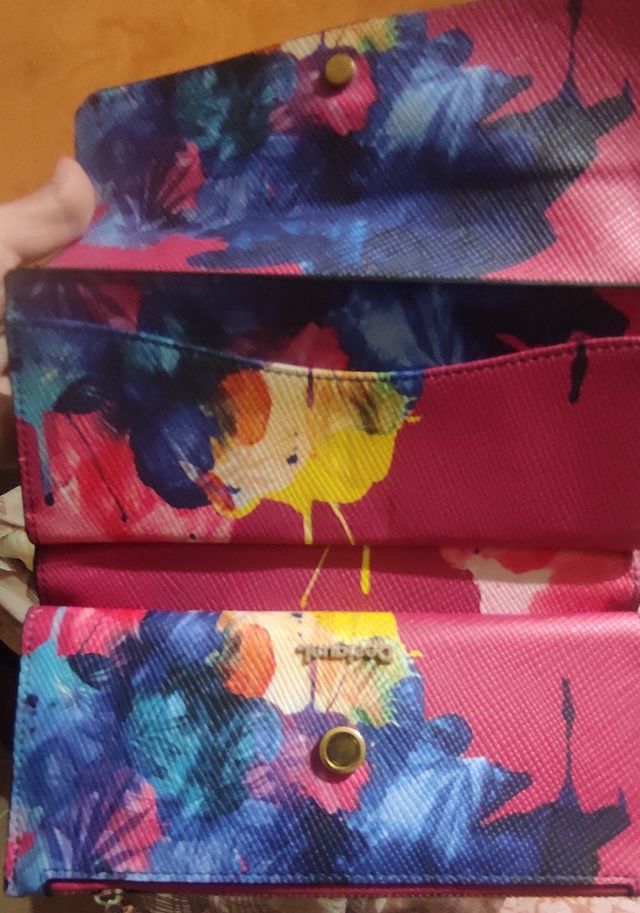 Portafoglio Desigual