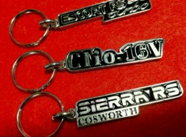 LLAVEROS MUNDO MOTOR , SCORT, CLIO, SIERRA, UNIDAD