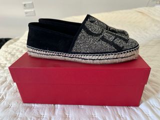 Carolina Herrera slip on black and silver 